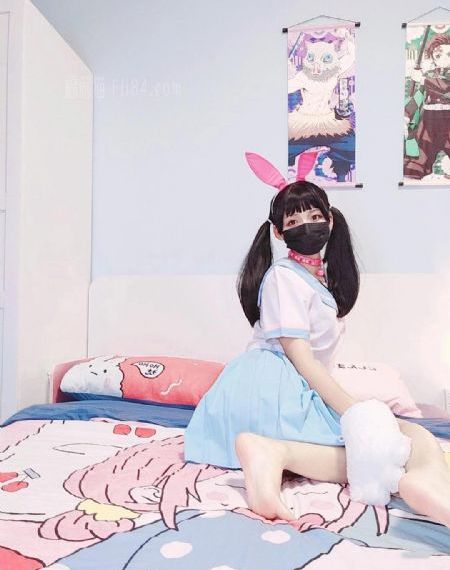 草莓绿巨人_HD神马影院手机在线