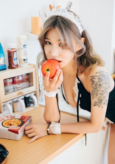 位于恋爱光谱极端的我们在线观看_720全集在线观看