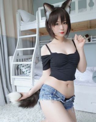 两个人的世界视频_HD高清视频播放