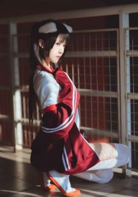 电车魔女在线播放_4K电影在线观看