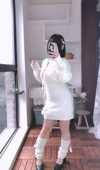 厨房掀起馊裙子挺进_高清免费在线观看