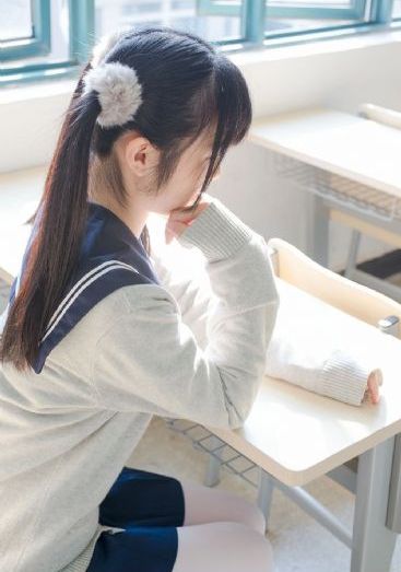 内衣办公室动漫1一3在线观看_720在线视频播放