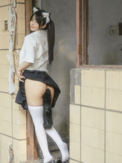 撕开她的乳罩慢慢揉捏韩国视频_国产剧免费高清观看