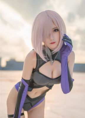 打屁股+女仆+开挡内裤_蓝光高清完整版