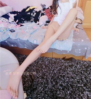 性开放的裸体瑜伽_超清免费观看
